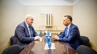 Belgian and Ukrainian Foreign Ministers meet in Kyiv bomb shelter amid air siren