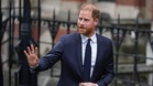 Harry returns to UK as hefty Daily Mail legal bill lands