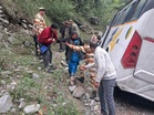 Bus carrying pilgrims narrowly escapes crash on Badrinath highway in Chamoli