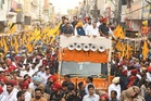 At Bathinda roadshow, Kejriwal says Punjab Assembly polls likely in November; urges people to make Bhagwant Mann CM again