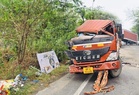 Head-on collision between two vehicles leaves 1 dead