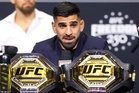 Joe Rogan breaks down two of Ilia Topuria’s KOs and the one detail everyone missed