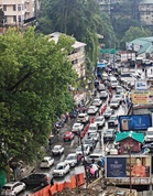 Where are the big spenders? Crowds swell in Himachal, yet even at 80 per cent occupancy ’quality tourists remain elusive’