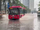 Heavy rain lashes Mumbai; IMD issues orange alert, Andheri Subway shut due to waterlogging