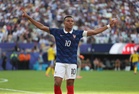 Mbappé scores brace as France overpower Sweden to reach last 16