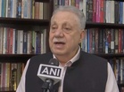 "All eyes on Islamabad; both sides serious about reaching a sort of agreement", says foreign affairs expert Awwad