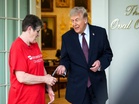 Trump tips DoorDash delivery agent USD 100, post 'no tax on tips policy'