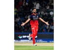 Bhuvneshwar Kumar becomes 2nd Indian to reach 350 T20 wickets