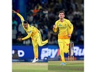 Akeal's powerplay grip, Noor's middle-over squeeze in display against Delhi Capitals in Arun Jaitley Stadium