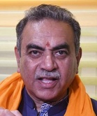 Tewari has no moral right to demand free power, says Tandon