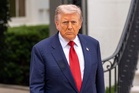 US appeals court temporarily pauses ruling against Trump tariffs