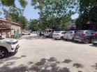 Farmers accuse parking contractor of overcharging at Vallah mandi