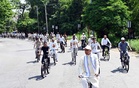 Gujarat Governor cycles in Kurukshetra, urges citizens to cut fuel consumption
