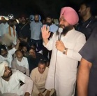 Attack on halqa in-charge: PPCC chief Warring joins Congress workers’ protest in Ferozepur