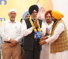 Punjab: Former Akali minister Surjit Rakhra joins AAP