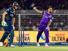 “He comes back stronger after every boundary”: Aakash Chopra lauds Sunil Narine’s accuracy and variations