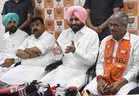 Bittu targets AAP over Hindi remarks, drug census during MC poll campaign in Bathinda