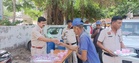 Rewari police offer relief to commuters as temps rise
