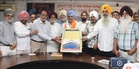 After Padma Shri honour, hockey coach Baldev Singh gets grand welcome to Ludhiana
