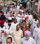 Cong men on carts, tongas to protest against inflation in Amritsar