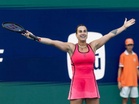 French Open: World No. 1 Sabalenka overcomes Osaka to advance into QFs
