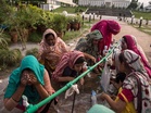 Pakistan: Power outages disrupt Karachi's water supply for third day