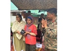 J-K: Vajr Division GOC felicitates women participants of Tithwal Day Marathon in Karnah