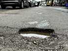Councillor fills up potholes on Haibowal Road, slams Ludhiana MC for inaction