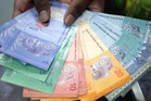 Ringgit Dibuka Tinggi Menjelang Data Inflasi AS
