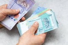 Dulu Fikir Gaji Besar Boleh Selesai Semua Benda