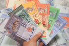 Ringgit Sedikit Tertekan Selepas Rehat Dua Hari
