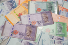 Ringgit Positif, KDNK Malaysia Dijangka Naik Kepada 5.9%
