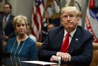 25 Negeri Amerika Syarikat Saman Donald Trump