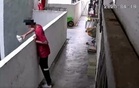 Polis Siasat Video Tular Budak 13 Tahun Baling Bata Ke Tingkat Bawah PPR