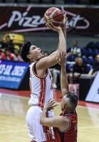 Hotshots acquire rights for shooter Arvin Tolentino