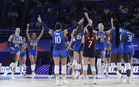 Italy survives huge scare from five-set fighters Serbia