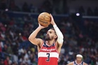 Trae agrees to a 4-year extension with Wizards