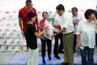 Parañaque families get free rice from first lady