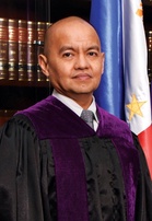 Public sector unions must speak out against corruption.— Leonen