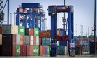 Shanghai Port hits record-high 203,881 TEUs