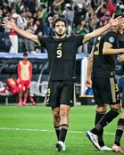 Jimenez rescues dramatic Wolves draw in Championship opener