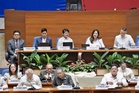House begins budget review