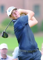 Hovland takes solo lead at Tour Championship