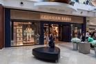 American Eagle sticks to annual sales forecast