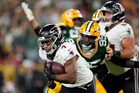 Bijan Robinson destroys Packers in 35-14 win