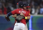Braves power past Phillies to set up Dodgers showdown