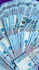 PSEi rebounds 2% but peso weakens