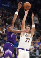 Doncic fires 52 points in Lakers’ win over Jazz