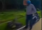 Motorcyclist attacked with cleaver after honking on Federal Highway (video)