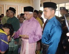 Tuanku Muhriz attends Friday prayers with more than 500 worshippers